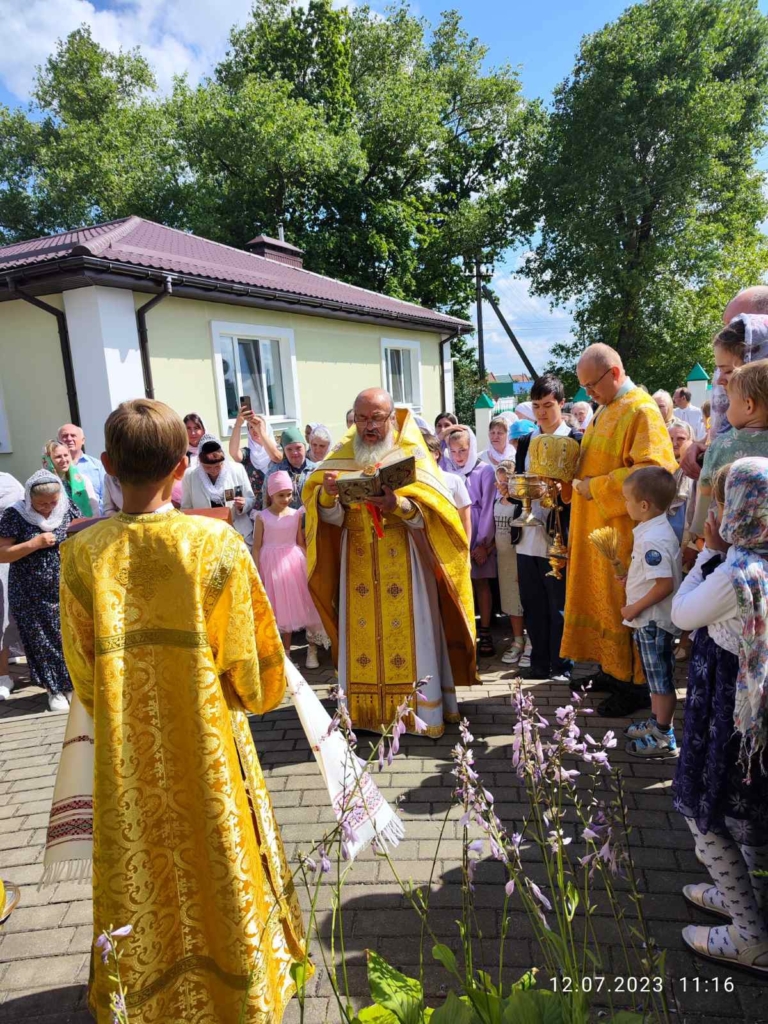Престольный праздник в Сенице