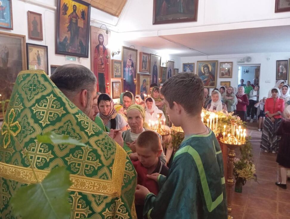 24.06.2024 года. Свято- Духов храм в Самохваловичах отметил свой престольный праздник.