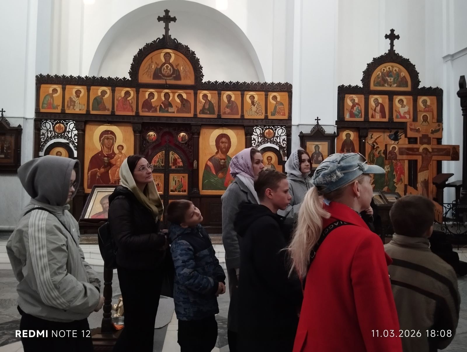 11 марта учащиеся воскресной школы  храма св. Великомученика и целителя Пантелеимона г.п.Мачулищи посетили приход  » Всех скорбящих Радость»в г.Минск .