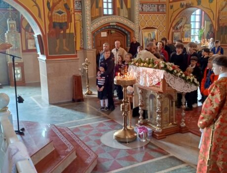 Каждый понедельник Светлой седмицы, традиционно, в храме Рождества Христова дер. Большое Стиклево совершается “Детская Пасха”.