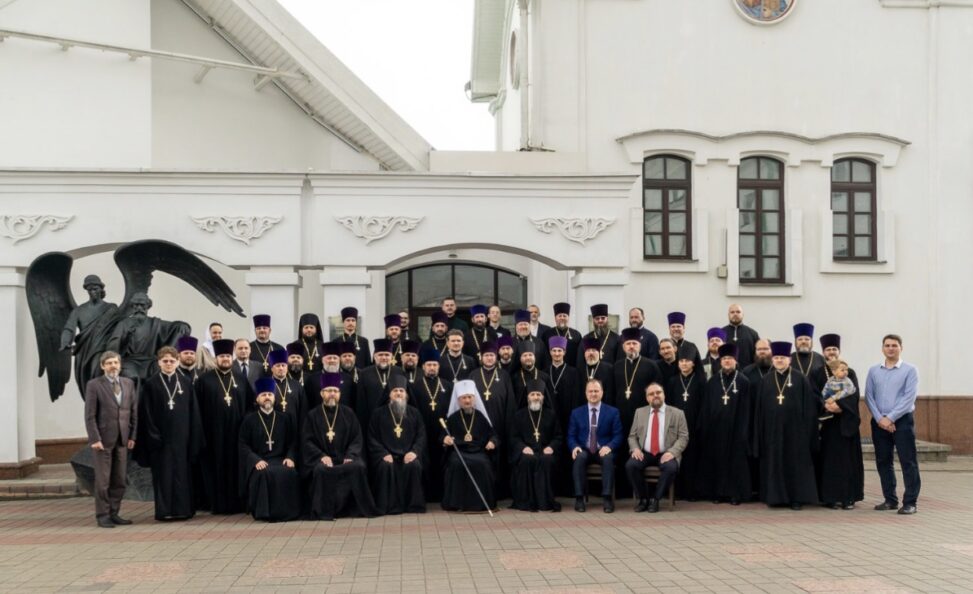 16 июня 2026 года Митрополит Минский и Заславский Вениамин, Патриарший Экзарх всея Беларуси, возглавил выпускной акт в Минской духовной академии.